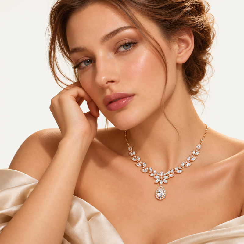Leaf Teardrop Necklace